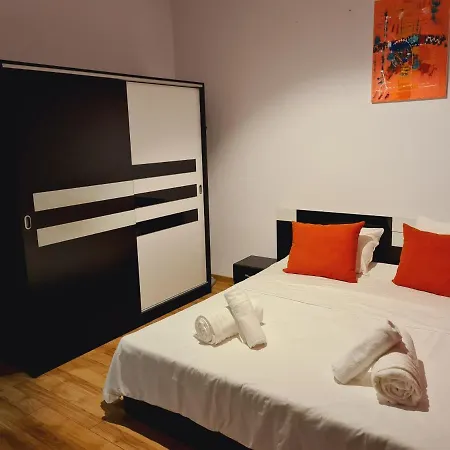 Ultracentral 5* Boutique Style Apartment. Brand New. 2 Rooms. Spacious. Free Parking Kluž