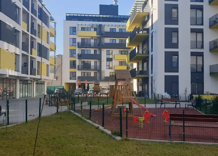 Ultracentral 5* Boutique Style Apartment. Brand New. 2 Rooms. Spacious. Free Parking