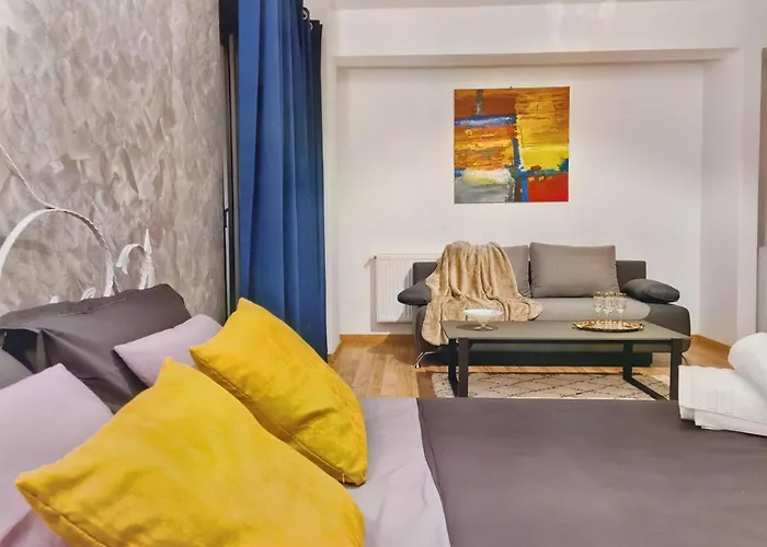 Apartmán Ultracentral 5* Boutique Style Apartment. Brand New. 2 Rooms. Spacious. Free Parking *