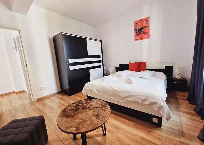 Apartmán Ultracentral 5* Boutique Style Apartment. Brand New. 2 Rooms. Spacious. Free Parking Kluž